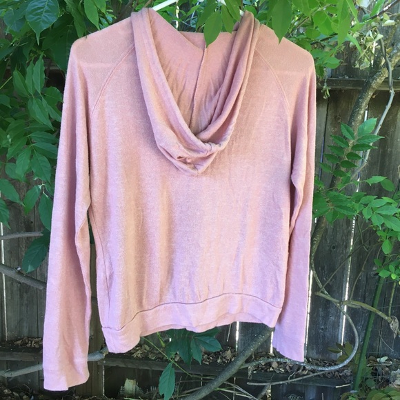 Blush Pink Super soft hoodie - Picture 4 of 4